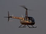 Pilotování vrtulníku Sazená