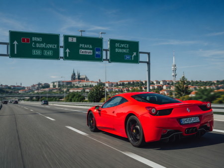 Jízda ve Ferrari  Praha