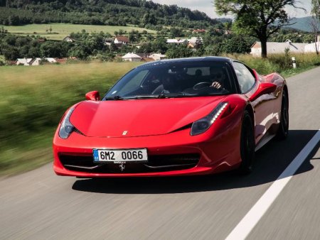 Jízda ve Ferrari