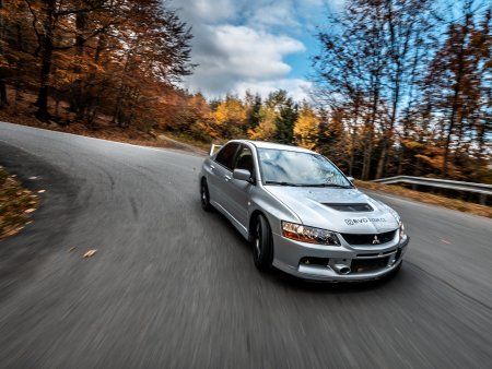 Jízda s LANCER EVO