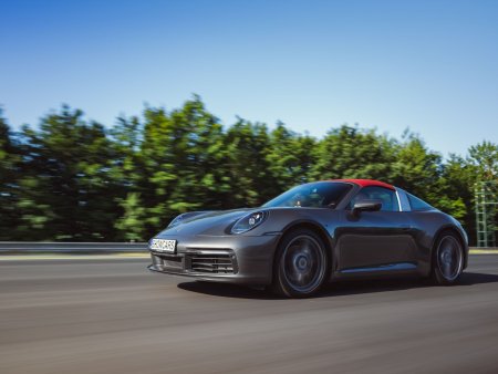 Jízda v Porsche 911