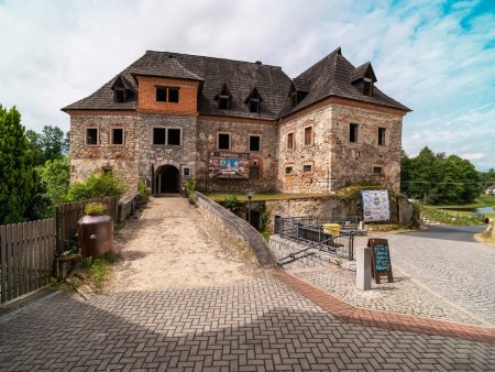 Zážitkové ubytování na hradě