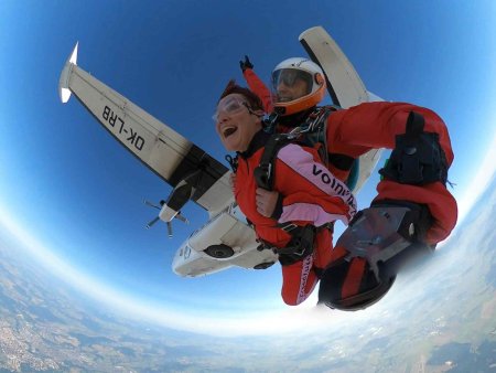 Tandemový seskok padákem